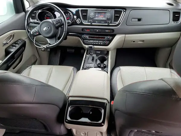KNDMC5C1XG6173641 2016 KIA SEDONA - Image 8