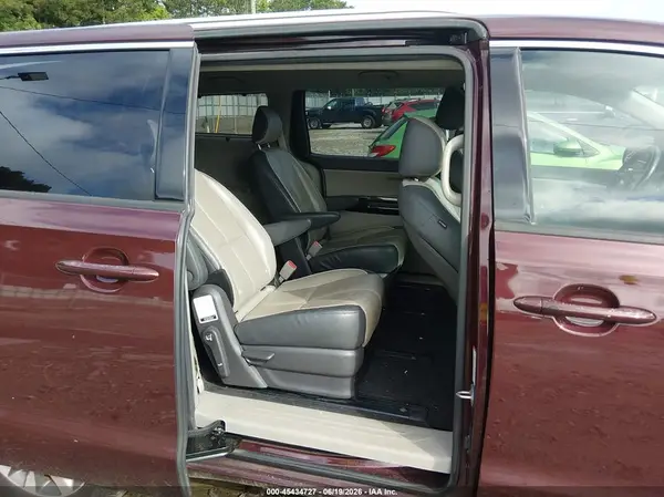 KNDMC5C1XG6181433 2016 KIA SEDONA - Image 8