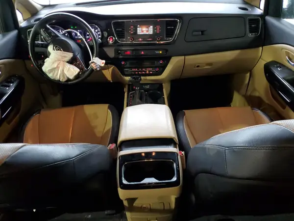 KNDMC5C1XG6184283 2016 KIA SEDONA - Image 8