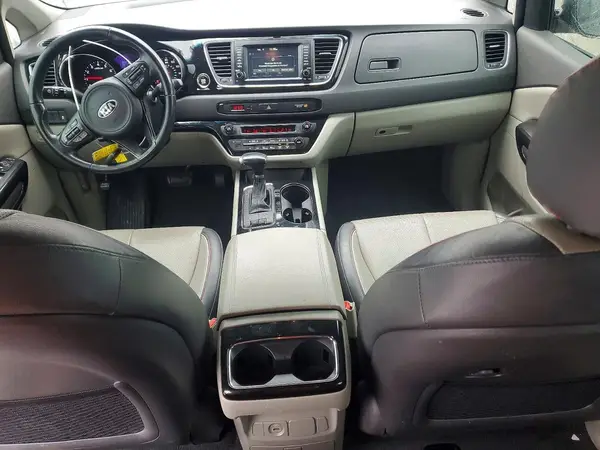 KNDMC5C1XH6253460 2017 KIA SEDONA - Image 8