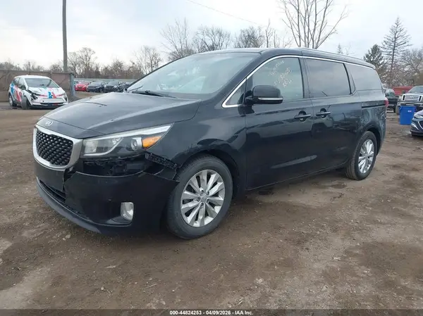 KNDMC5C1XH6291934 2017 KIA SEDONA - Image 2