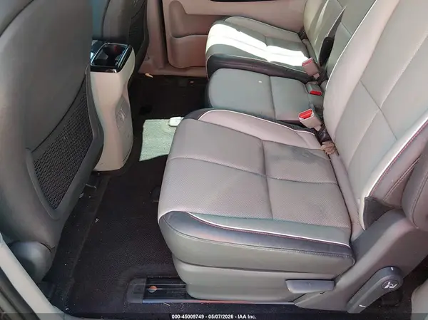KNDMC5C1XJ6345562 2018 KIA SEDONA - Image 8