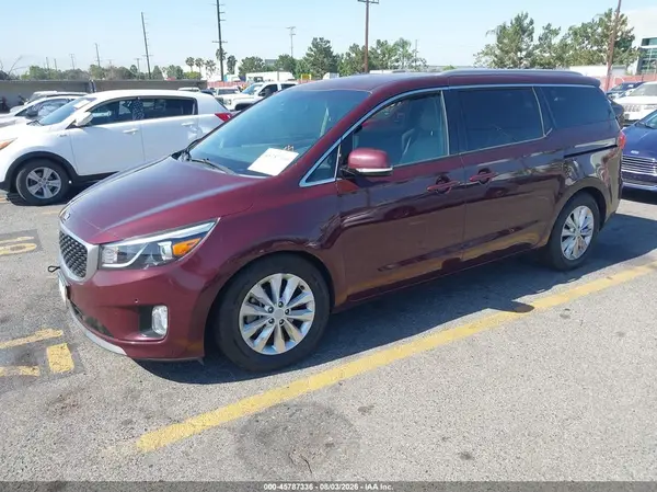 KNDMC5C1XJ6399282 2018 KIA SEDONA - Image 2