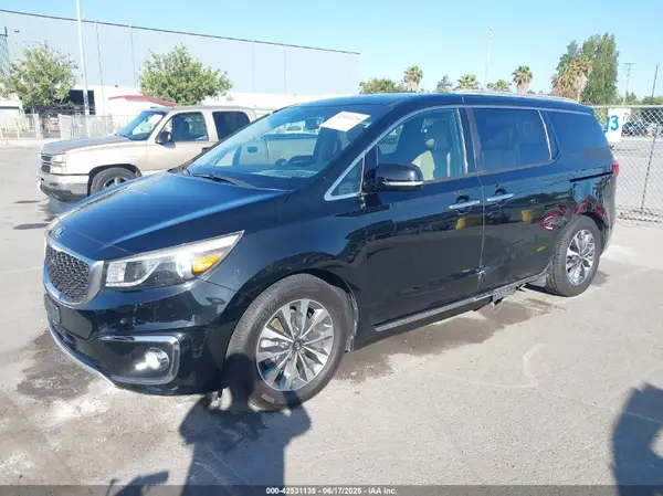 KNDME5C10G6126693 2016 KIA SEDONA - Image 2
