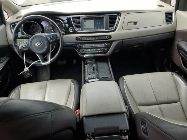 KNDME5C10H6272884 2017 KIA SEDONA - Image 8