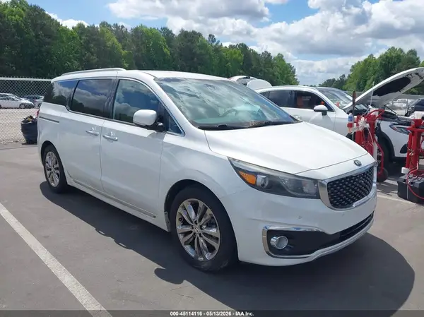 KNDME5C10H6343985 2017 KIA SEDONA - Image 1