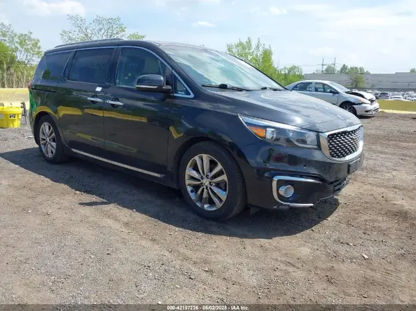 KNDME5C10J6349386 2018 KIA SEDONA - Image 1