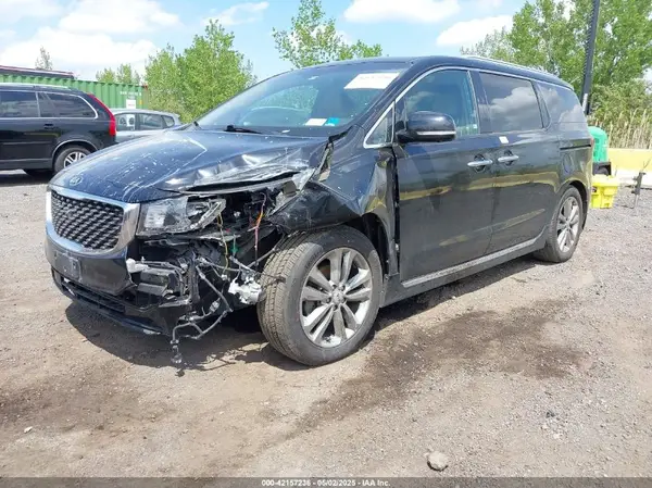 KNDME5C10J6349386 2018 KIA SEDONA - Image 2