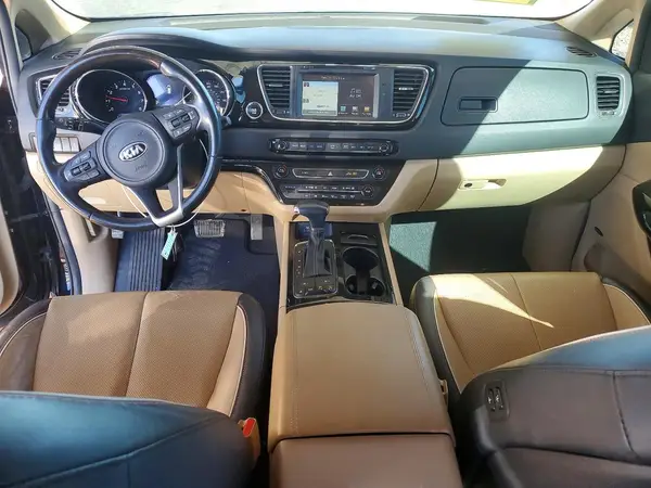 KNDME5C10J6372294 2018 KIA SEDONA - Image 8