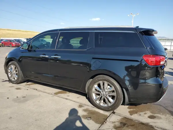 KNDME5C11G6130882 2016 KIA SEDONA - Image 2