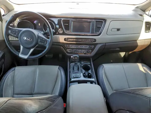 KNDME5C11G6145625 2016 KIA SEDONA - Image 8