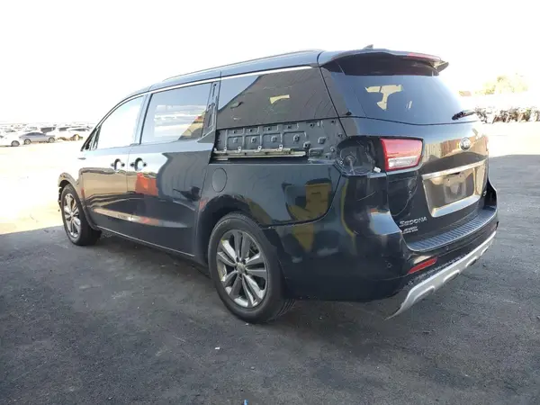 KNDME5C11G6146645 2016 KIA SEDONA - Image 2