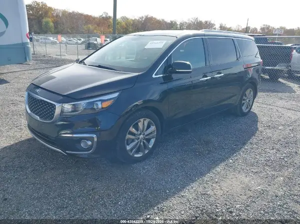 KNDME5C11G6156883 2016 KIA SEDONA - Image 2