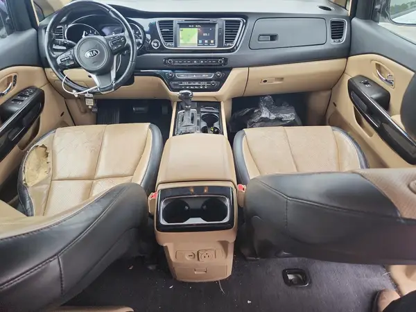 KNDME5C11G6157449 2016 KIA SEDONA - Image 8