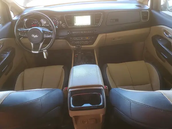 KNDME5C11G6157497 2016 KIA SEDONA - Image 8