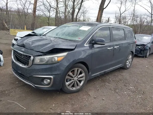 KNDME5C11G6174624 2016 KIA SEDONA - Image 2