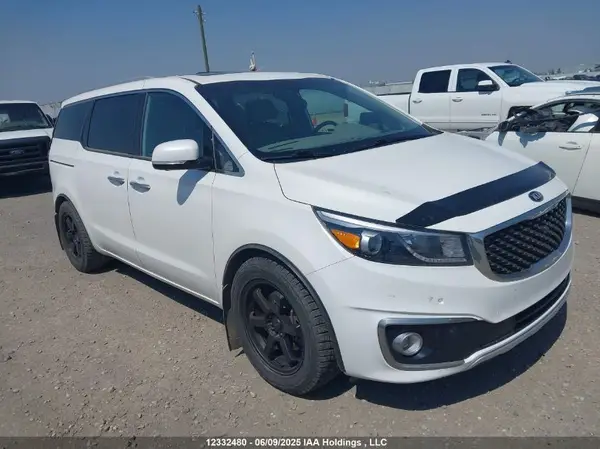 KNDME5C12G6208313 2016 KIA SEDONA - Image 1