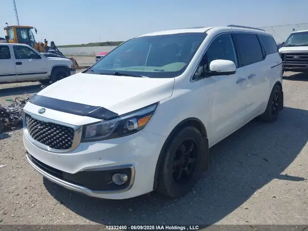 KNDME5C12G6208313 2016 KIA SEDONA - Image 2