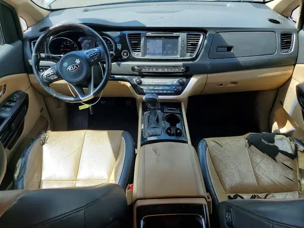 KNDME5C12J6356114 2018 KIA SEDONA - Image 8