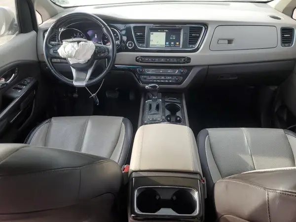 KNDME5C13G6123920 2016 KIA SEDONA - Image 8