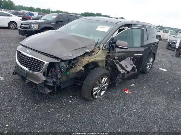 KNDME5C13G6141933 2016 KIA SEDONA - Image 2