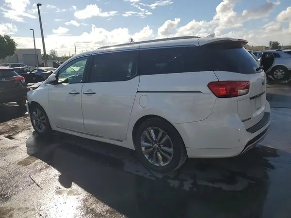 KNDME5C13H6282633 2017 KIA SEDONA - Image 2