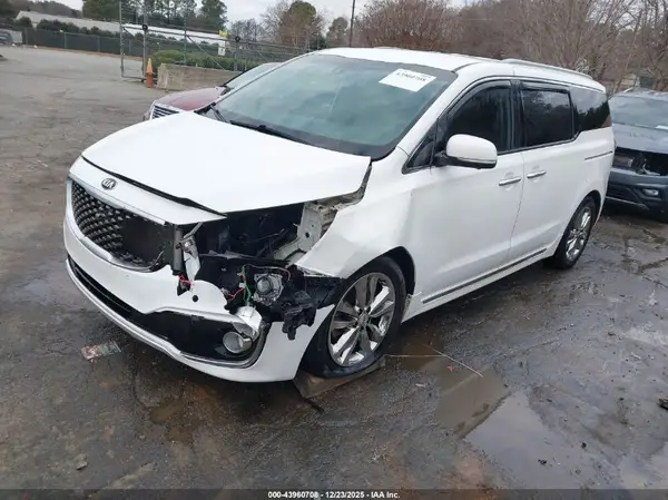 KNDME5C13H6293082 2017 KIA SEDONA - Image 2