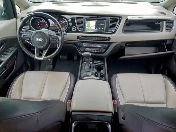 KNDME5C13J6399991 2018 KIA SEDONA - Image 8