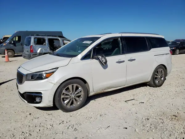 KNDME5C14G6168199 2016 KIA SEDONA - Image 1