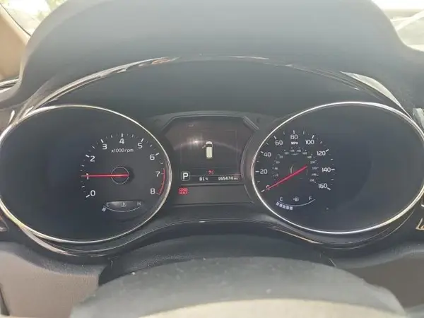 KNDME5C14G6185620 2016 KIA SEDONA - Image 8
