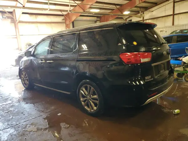KNDME5C14H6278977 2017 KIA SEDONA - Image 2