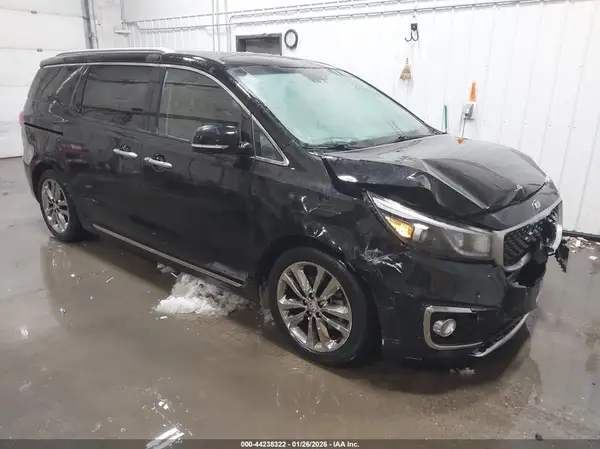 KNDME5C14H6334903 2017 KIA SEDONA - Image 1