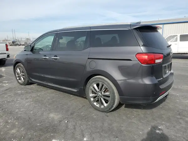 KNDME5C15G6135616 2016 KIA SEDONA - Image 2