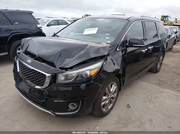 KNDME5C15G6141674 2016 KIA SEDONA - Image 2