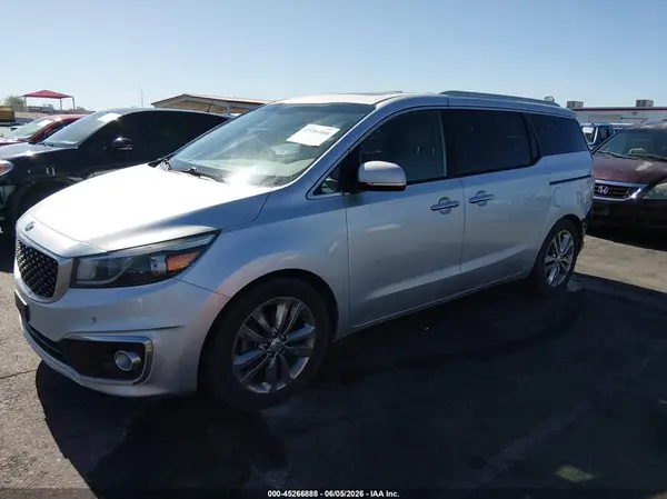 KNDME5C15G6142601 2016 KIA SEDONA - Image 2