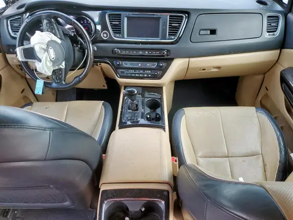 KNDME5C15G6146650 2016 KIA SEDONA - Image 8