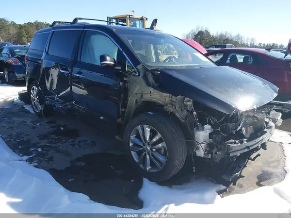 KNDME5C15G6175212 2016 KIA SEDONA - Image 1