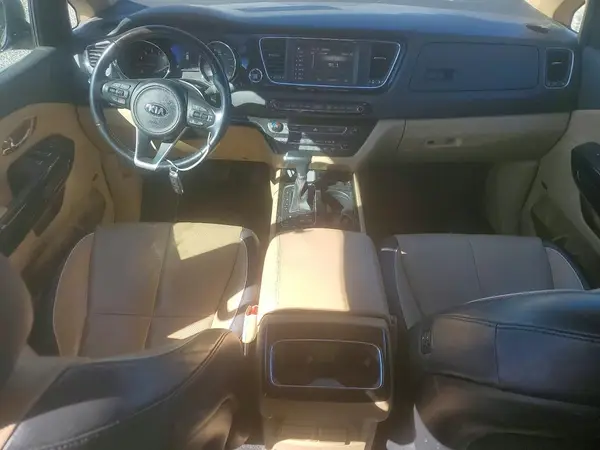 KNDME5C15J6348878 2018 KIA SEDONA - Image 8