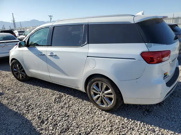 KNDME5C16G6161626 2016 KIA SEDONA - Image 2