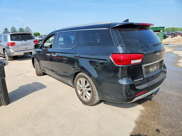 KNDME5C17G6119028 2016 KIA SEDONA - Image 2