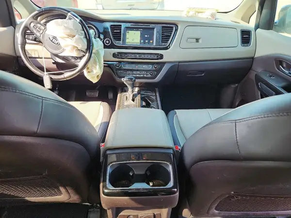 KNDME5C17G6119028 2016 KIA SEDONA - Image 8
