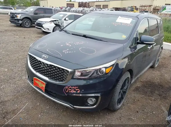 KNDME5C17H6271635 2017 KIA SEDONA - Image 2