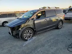 KNDME5C17J6389707 2018 KIA SEDONA