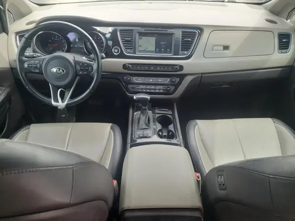 KNDME5C17J6389710 2018 KIA SEDONA - Image 8