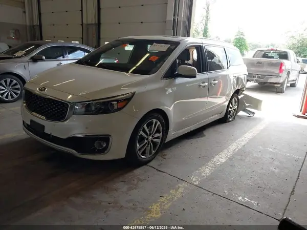 KNDME5C18G6140664 2016 KIA SEDONA - Image 2