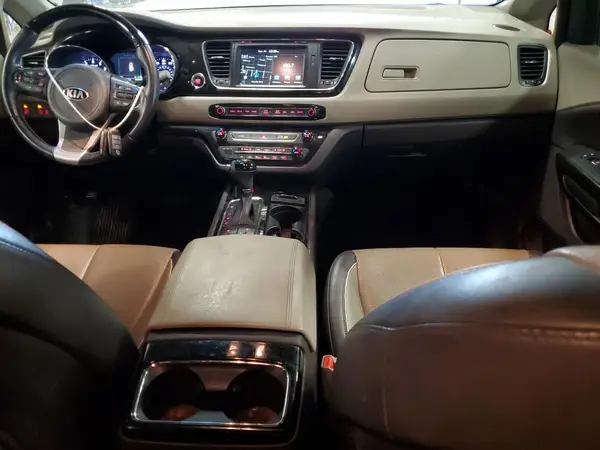 KNDME5C18G6141927 2016 KIA SEDONA - Image 8