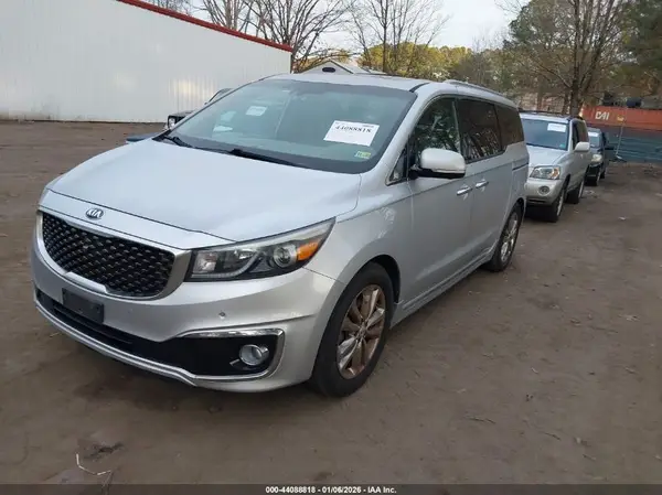 KNDME5C18G6155715 2016 KIA SEDONA - Image 2