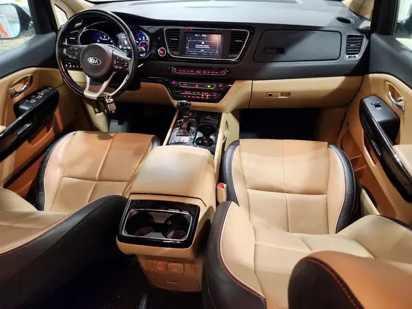 KNDME5C18G6185622 2016 KIA SEDONA - Image 8