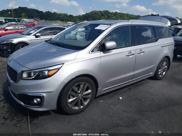 KNDME5C18G6186172 2016 KIA SEDONA - Image 2