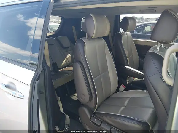 KNDME5C18G6186172 2016 KIA SEDONA - Image 8